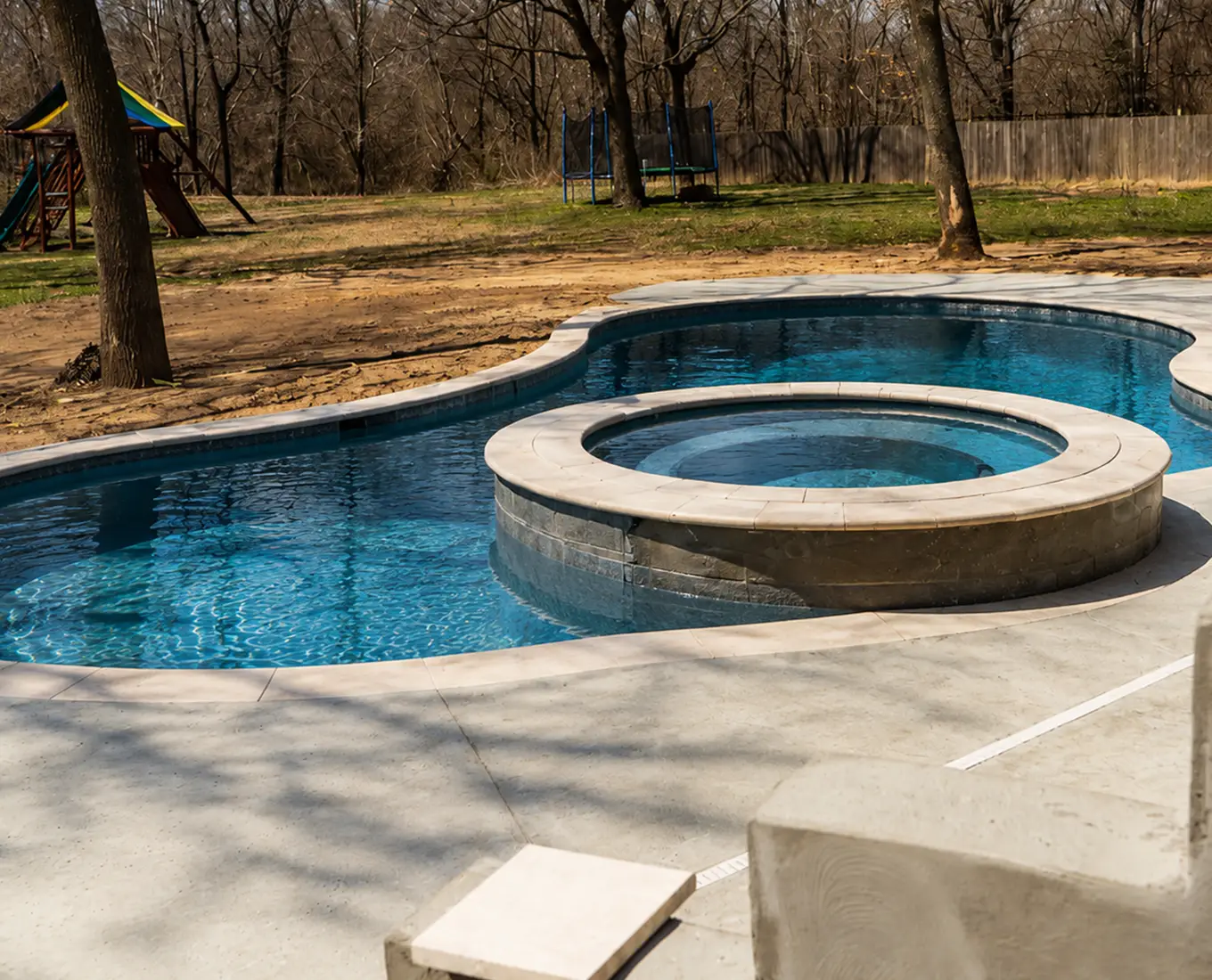 Gunite/Concrete Pools